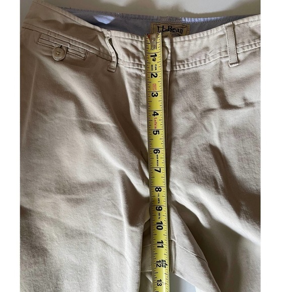 𝅺L.L. Bean Khaki Crop Pants Size 14 - Picture 9 of 9
